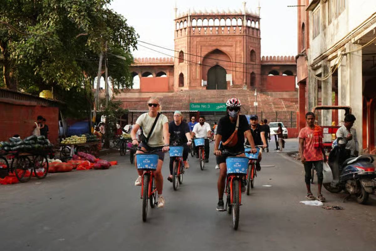 Morning Cycle Tour [Red Fort]
