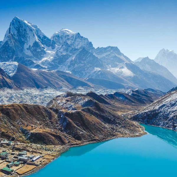 Everest Base Camp Trek via Gokyo Lake and Chola Pass